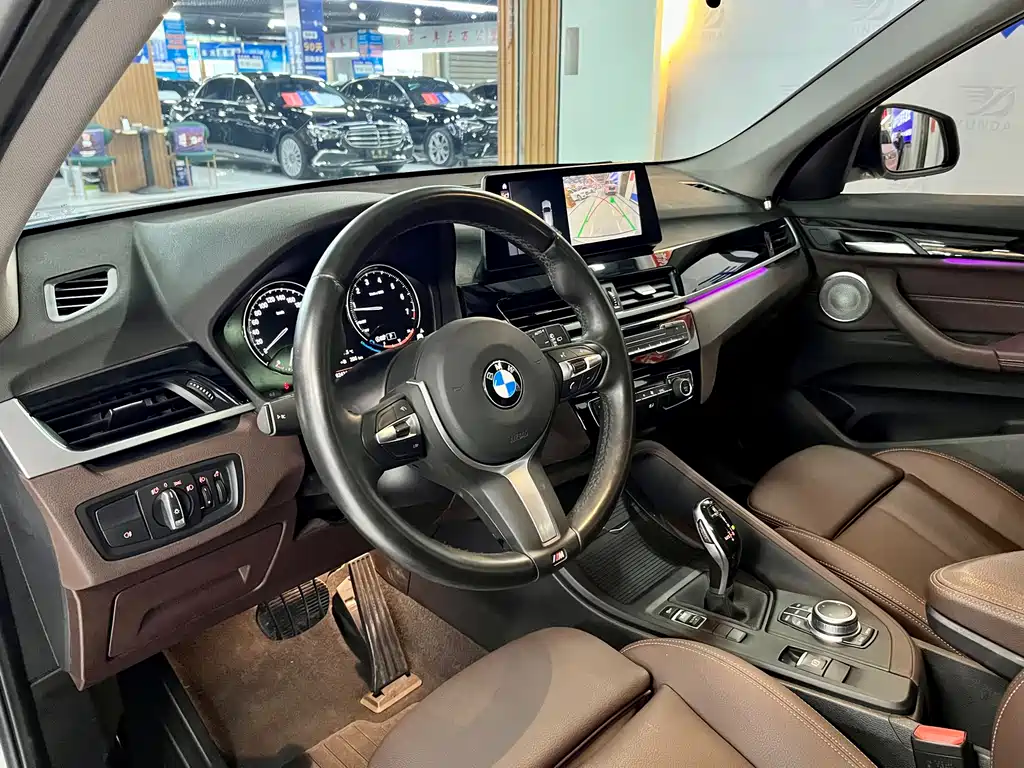 BMW X1 2021 sDrive25Li Leading Model купить на сайте DeffCars