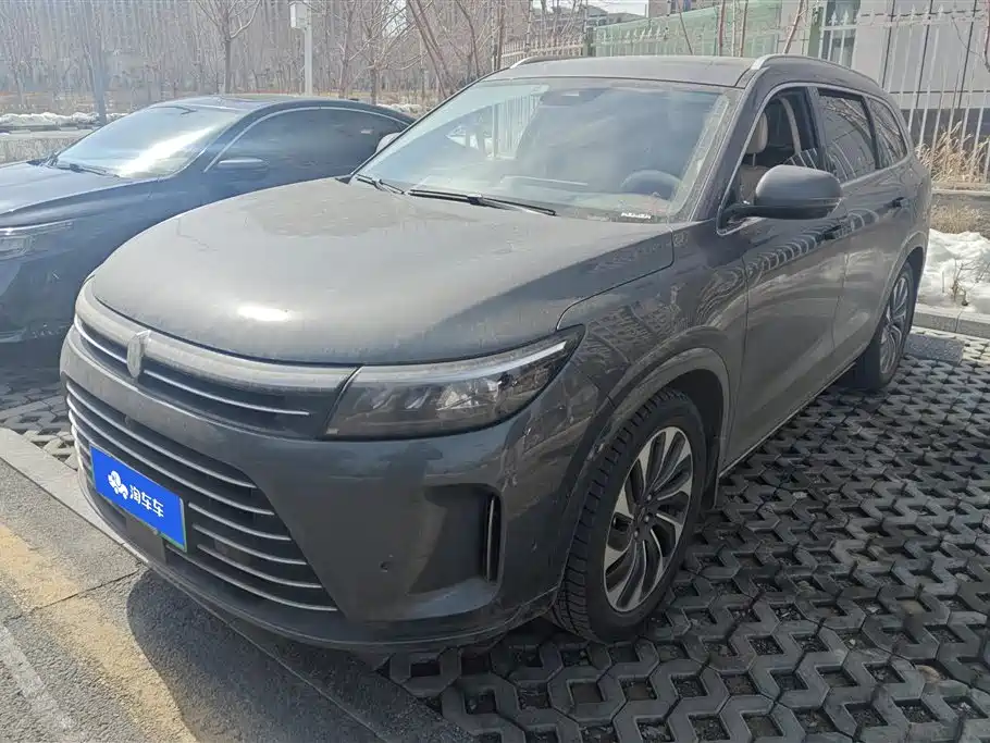 Wenjie M7 2024 1.5T Smart Driving Rear Drive Pro Version 6 Seats купить на сайте DeffCars