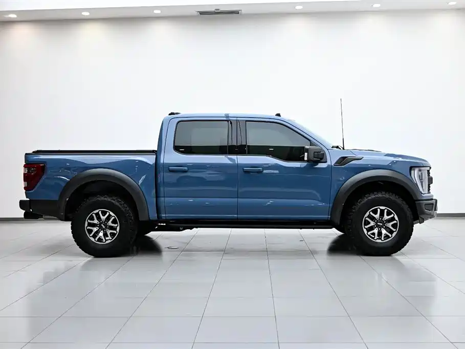 Ford F-150 Raptor 2023 3.5T Raptor купить на сайте DeffCars