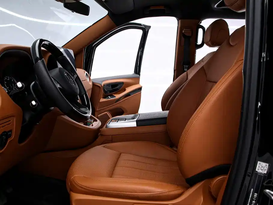 Vito 2023 2.0T Business Edition 7 seats купить на сайте DeffCars