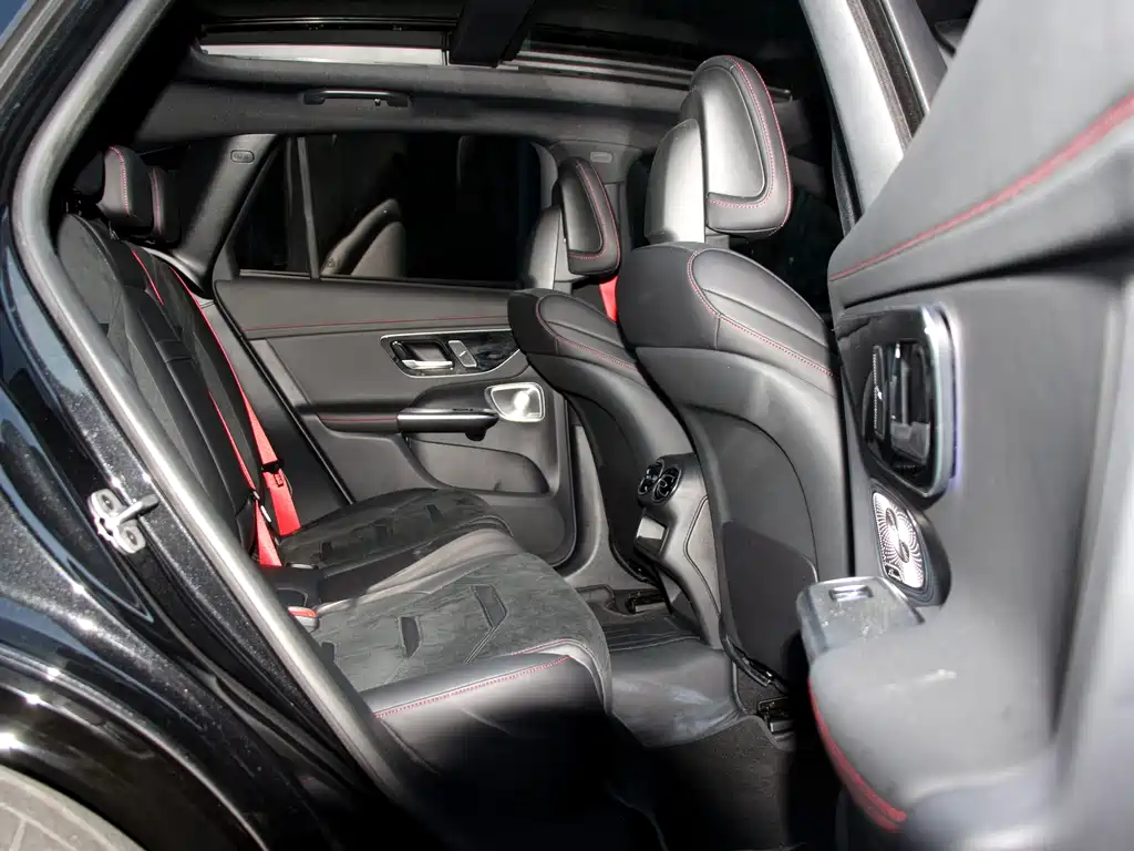 Mercedes-Benz GLC AMG 2024 AMG GLC 43 4MATIC купить на сайте DeffCars