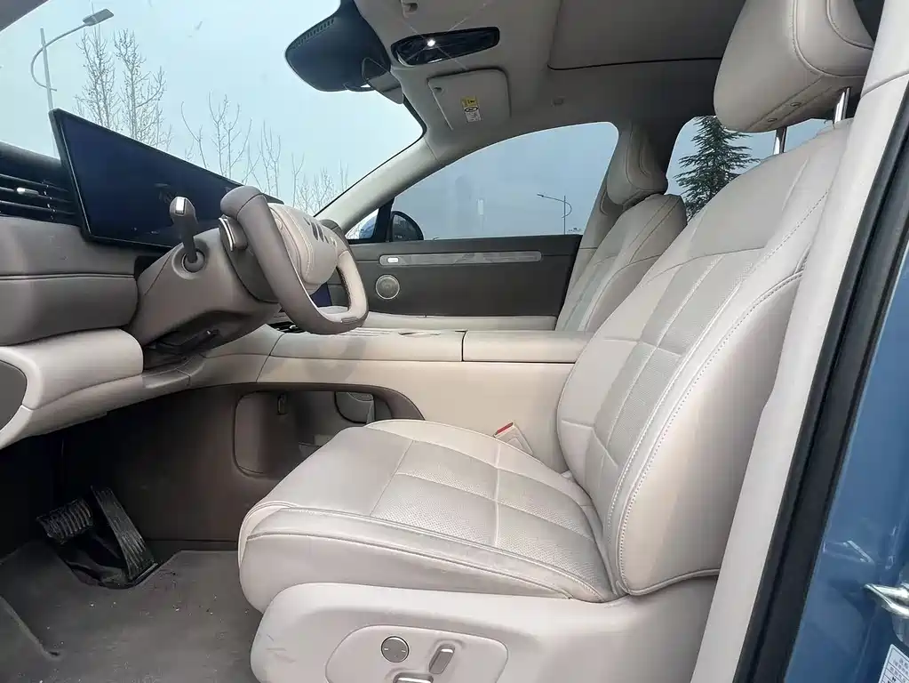 Zhiji LS6 2026 Pure Electric Max купить на сайте DeffCars