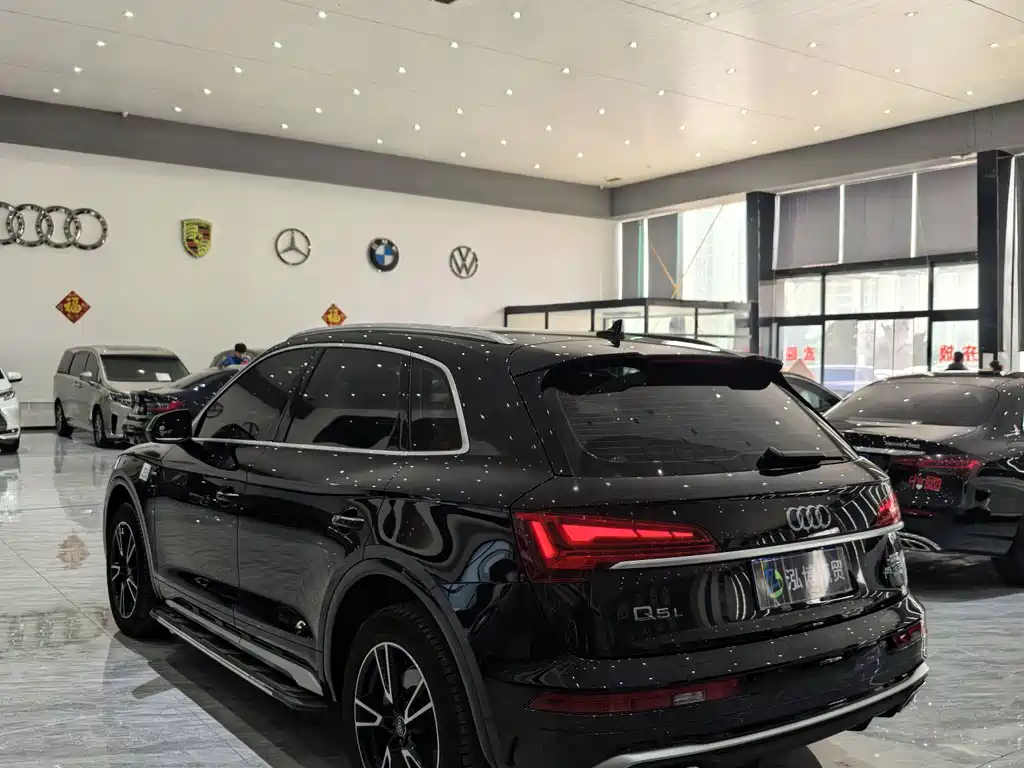Audi Q5L 2023 40T fashionable and dynamic model купить на сайте DeffCars