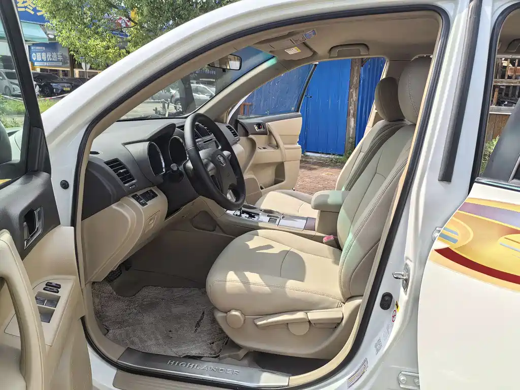Highlander 2012 2.7L 2WD 7-seat Elite Edition купить на сайте DeffCars