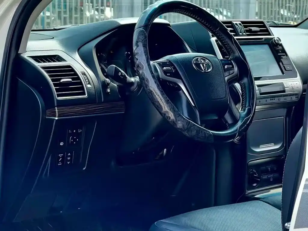 Prado 2019 3.5L automatic TX-L exclusive version with rear mounted spare tire купить на сайте DeffCars