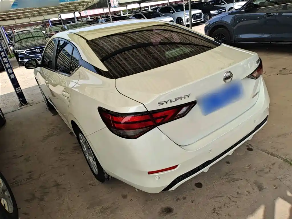 Sylphy 2020 1.6L XE CVT Comfort Edition купить на сайте DeffCars