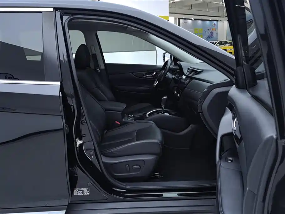 X-Trail 2019 2.5L CVT Intelligent Linked Deluxe Edition 4WD купить на сайте DeffCars