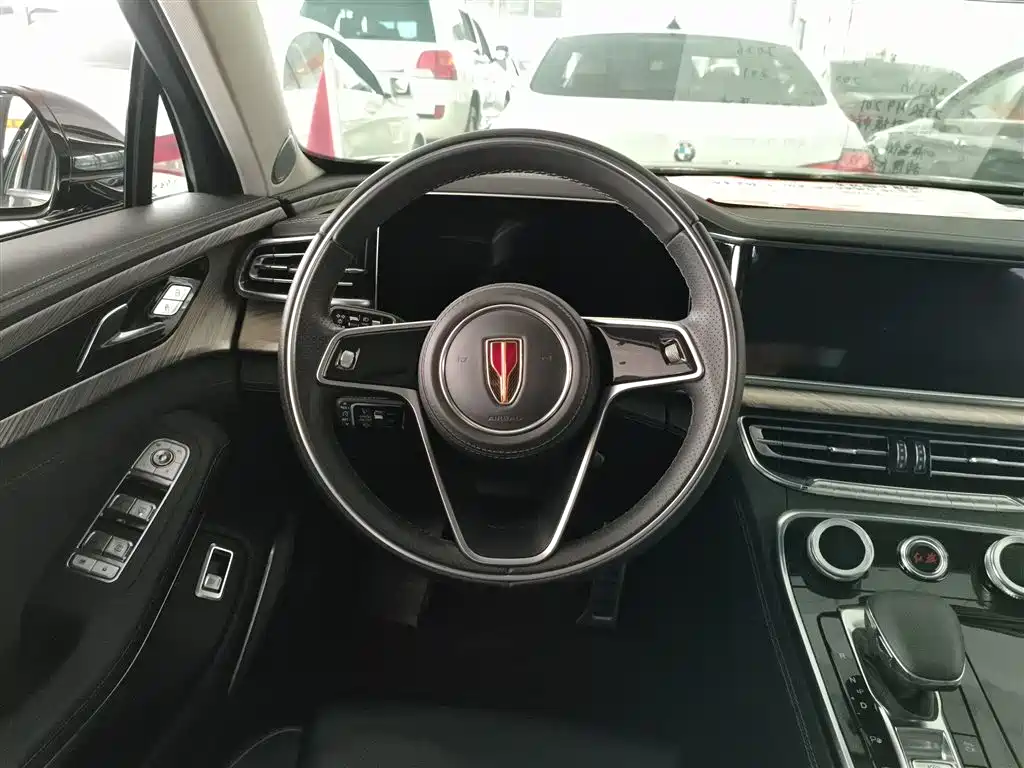 Hongqi H9 2020 2.0T Zhilian Qichang Edition купить на сайте DeffCars