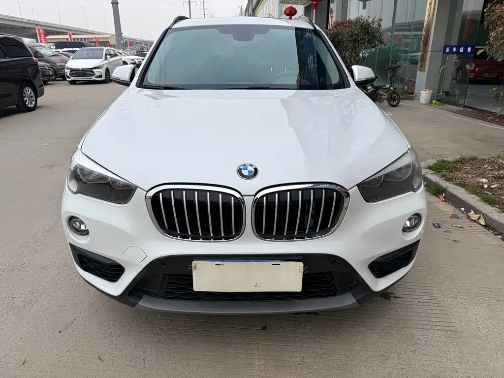 BMW X1 2018 sDrive18Li Fashion Model купить на сайте DeffCars