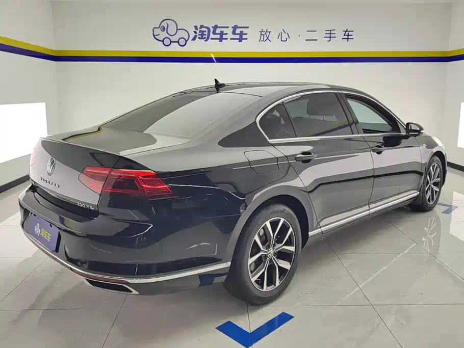 Magotan 2020 330TSI DSG leading model купить на сайте DeffCars