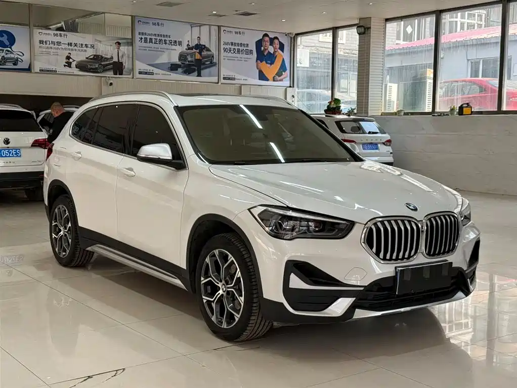 BMW X1 2022 sDrive20Li Fashion Model купить на сайте DeffCars