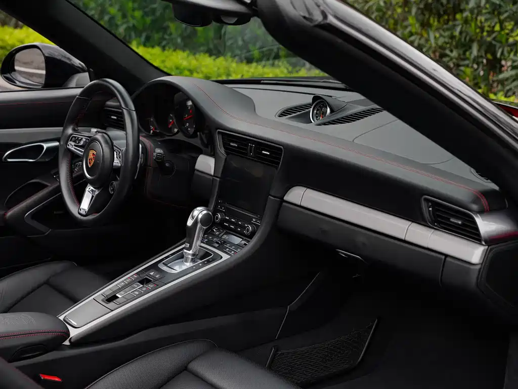 Porsche 911 2016 Targa 4 3.0T купить на сайте DeffCars