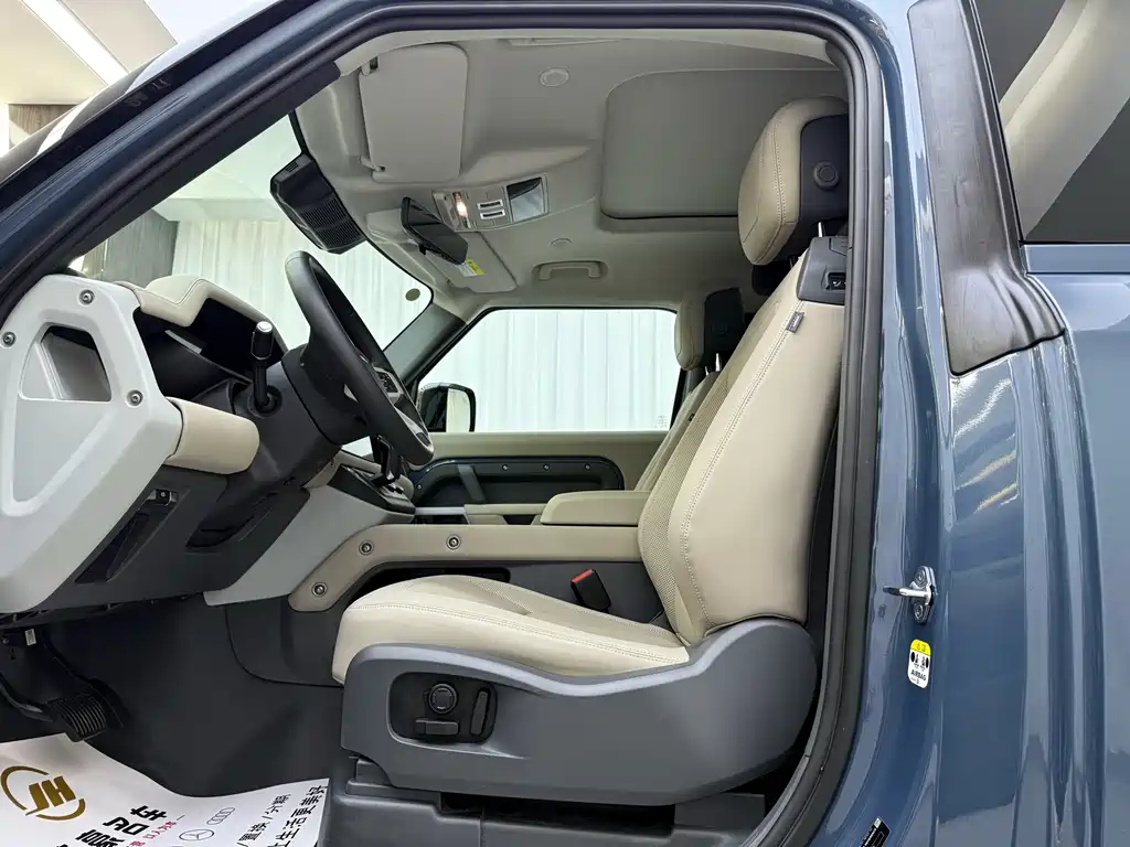 Land Rover Defender 2024 90 3.0T P400 HSE купить на сайте DeffCars