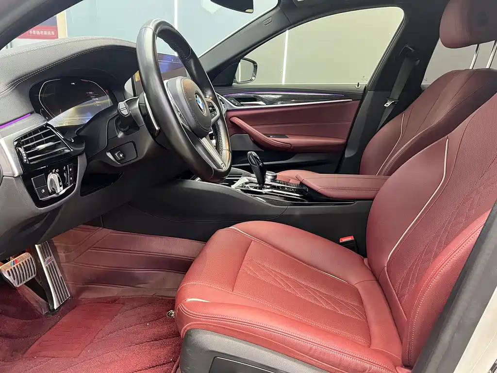 BMW 5 Series 2021 530Li Leading M Sports Package купить на сайте DeffCars