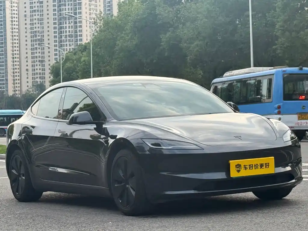 Model 3 2025 rear-wheel drive version купить на сайте DeffCars