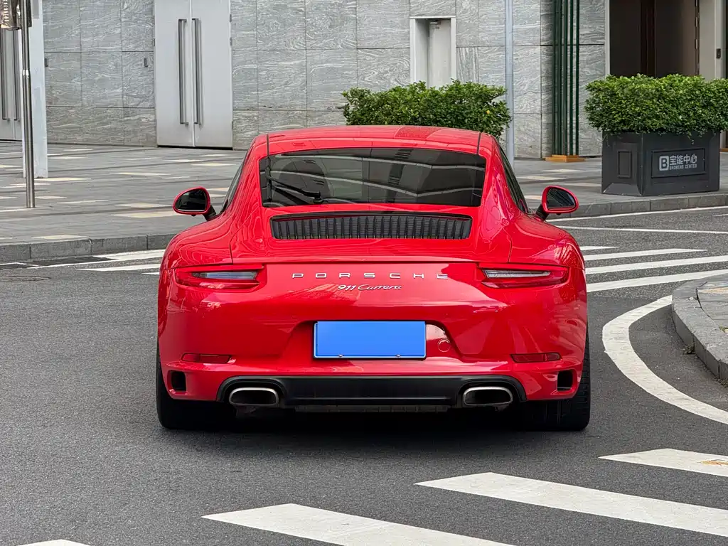 Porsche 911 2016 Carrera 3.0T купить на сайте DeffCars