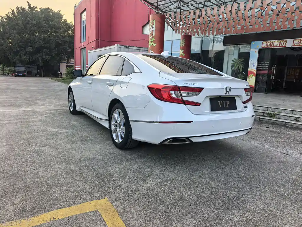 Accord 2018 260TURBO Elite Edition National V купить на сайте DeffCars
