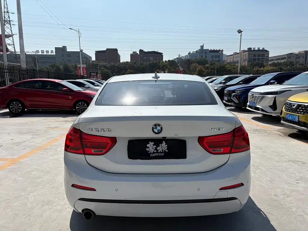 BMW 1 Series 2017 118i Sports купить на сайте DeffCars