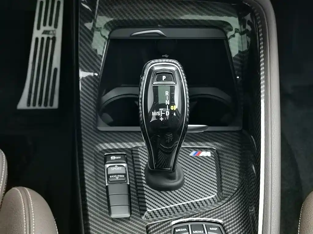 BMW X1 2021 sDrive20Li Fashion Model купить на сайте DeffCars