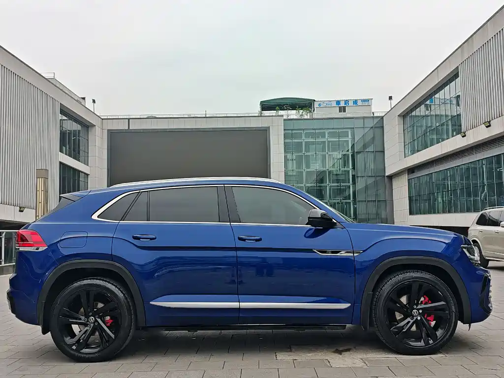 Touron 2021 Touron X 380TSI four-wheel drive respected flagship version купить на сайте DeffCars