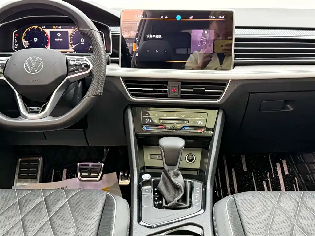 Tiguan L 2024 330TSI automatic two-wheel drive R-Line version купить на сайте DeffCars