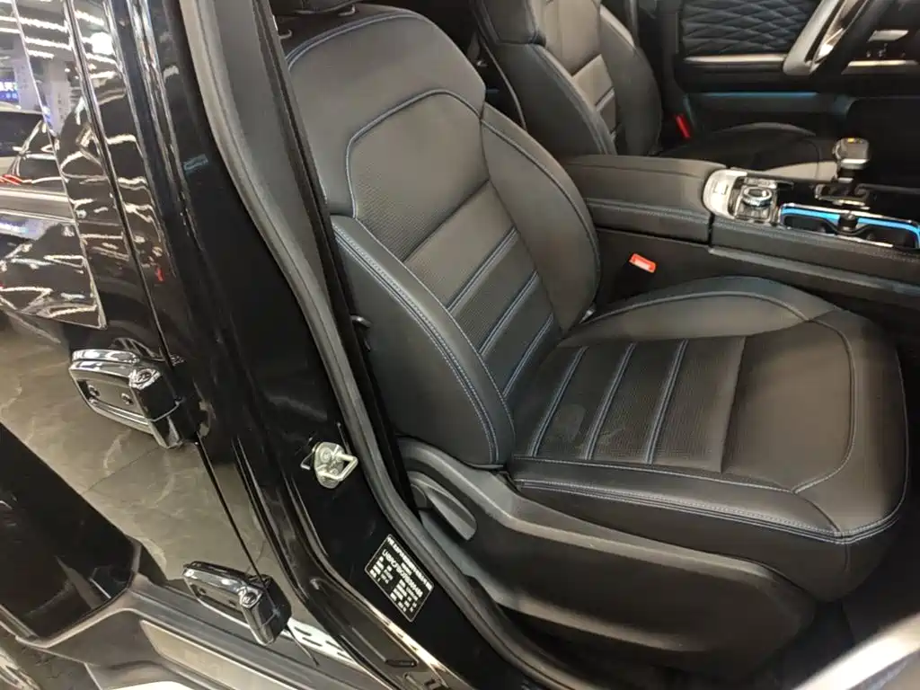 Beijing Off-Road BJ40 2024 2.0T City Hunter Honor Edition купить на сайте DeffCars