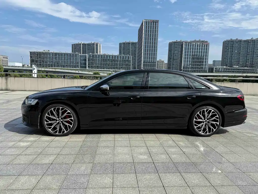 Audi S8 2021款 S8L 4.0TFSI quattro купить на сайте DeffCars