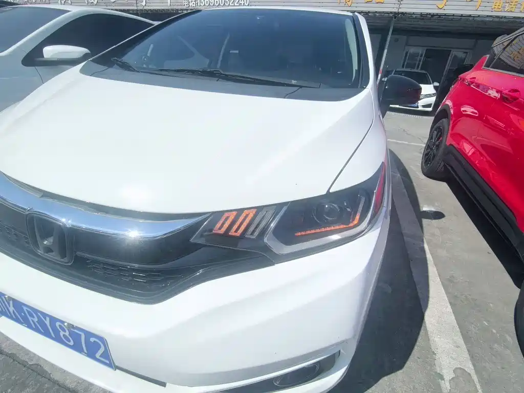 Fit 2018 1.5L CVT Comfort Edition купить на сайте DeffCars