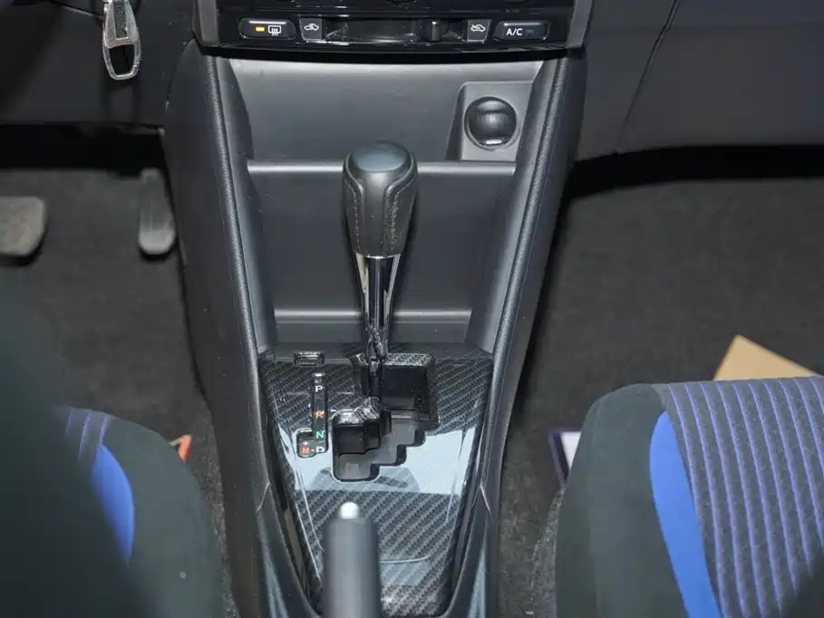 YARiS L 2016 model facelift 1.5G CVT sunroof version купить на сайте DeffCars