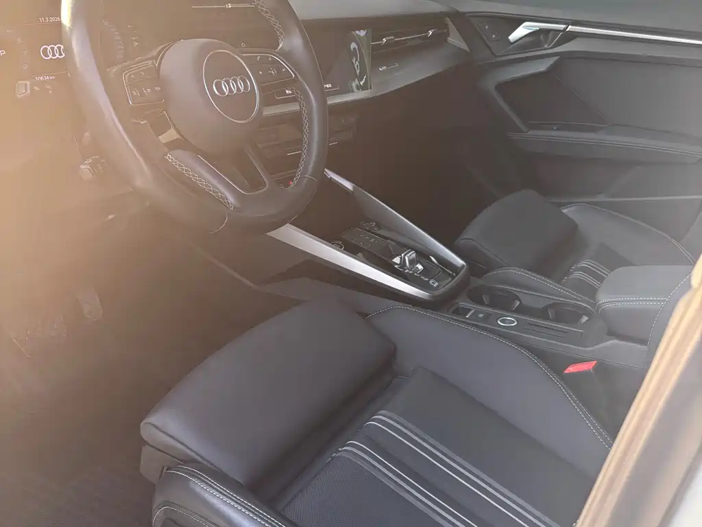 Audi A3 2022 A3L Limousine 35 TFSI Fashionable and Sporty купить на сайте DeffCars