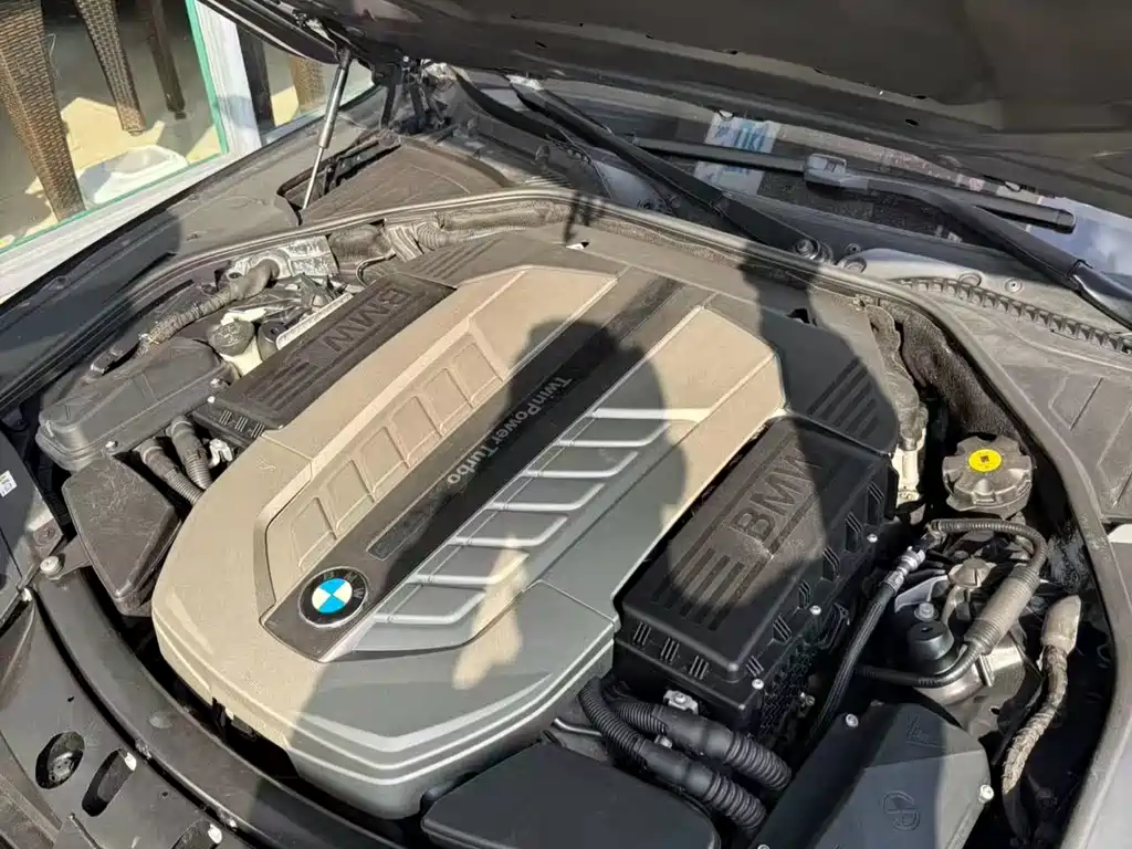 BMW 7 Series 2010 760Li купить на сайте DeffCars