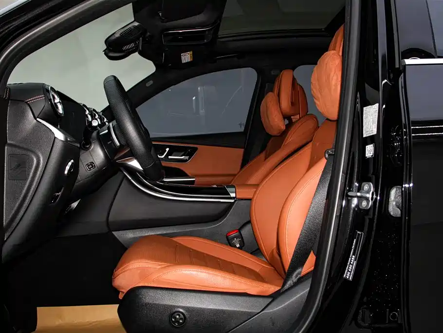 Mercedes-Benz GLC 2024 facelift GLC 300 L 4MATIC dynamic 7-seater купить на сайте DeffCars