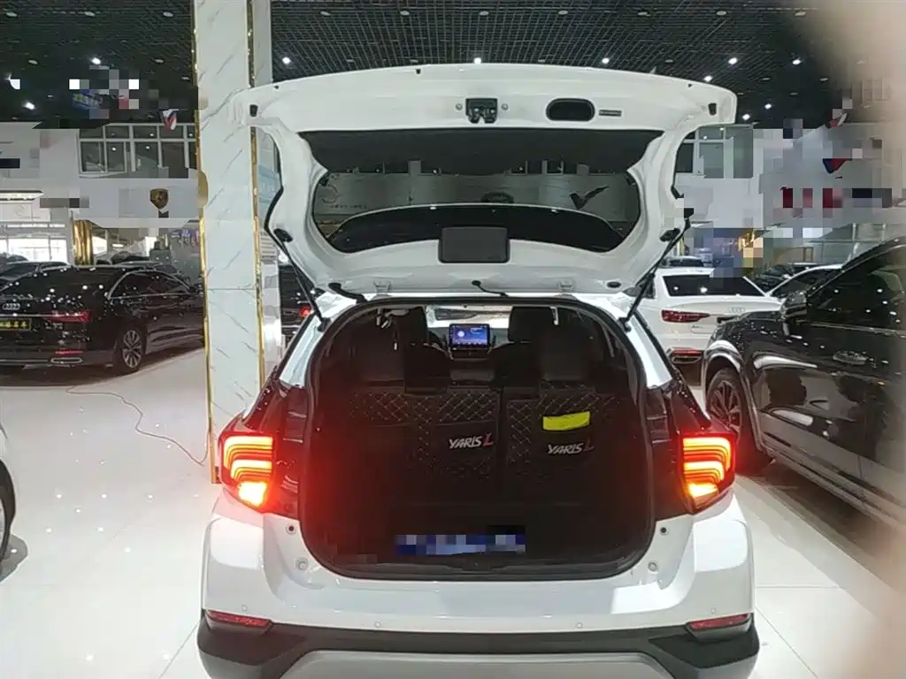 YARiS L Zhixuan 2022 Zhixuan X 1.5L CVT luxury PLUS version купить на сайте DeffCars