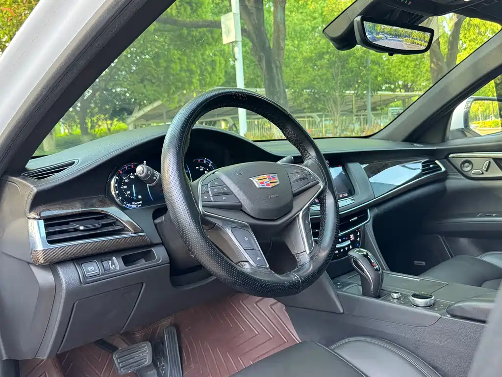 Cadillac CT6 2019 28T luxury model купить на сайте DeffCars