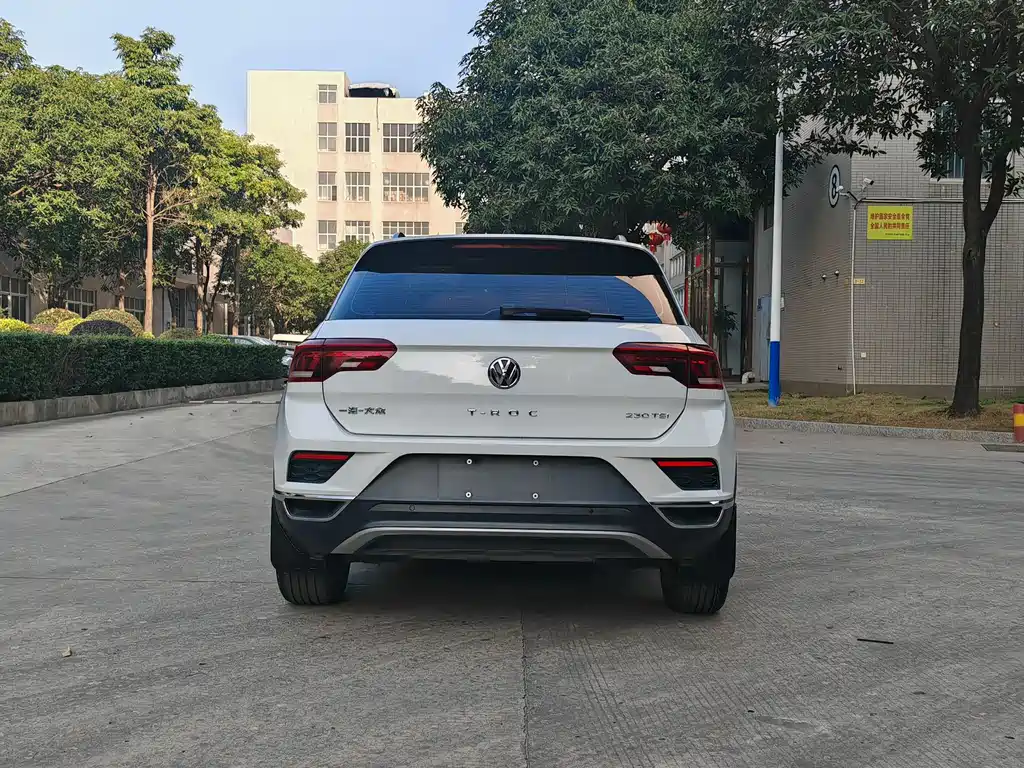 T-ROC 2020 230TSI DSG two-wheel drive aggressive model купить на сайте DeffCars