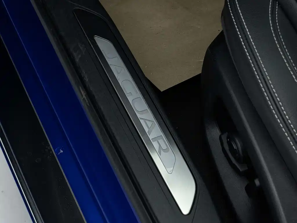 Jaguar XEL 2020 2.0T 200PS R-DYNAMIC S Advanced Sports Edition купить на сайте DeffCars