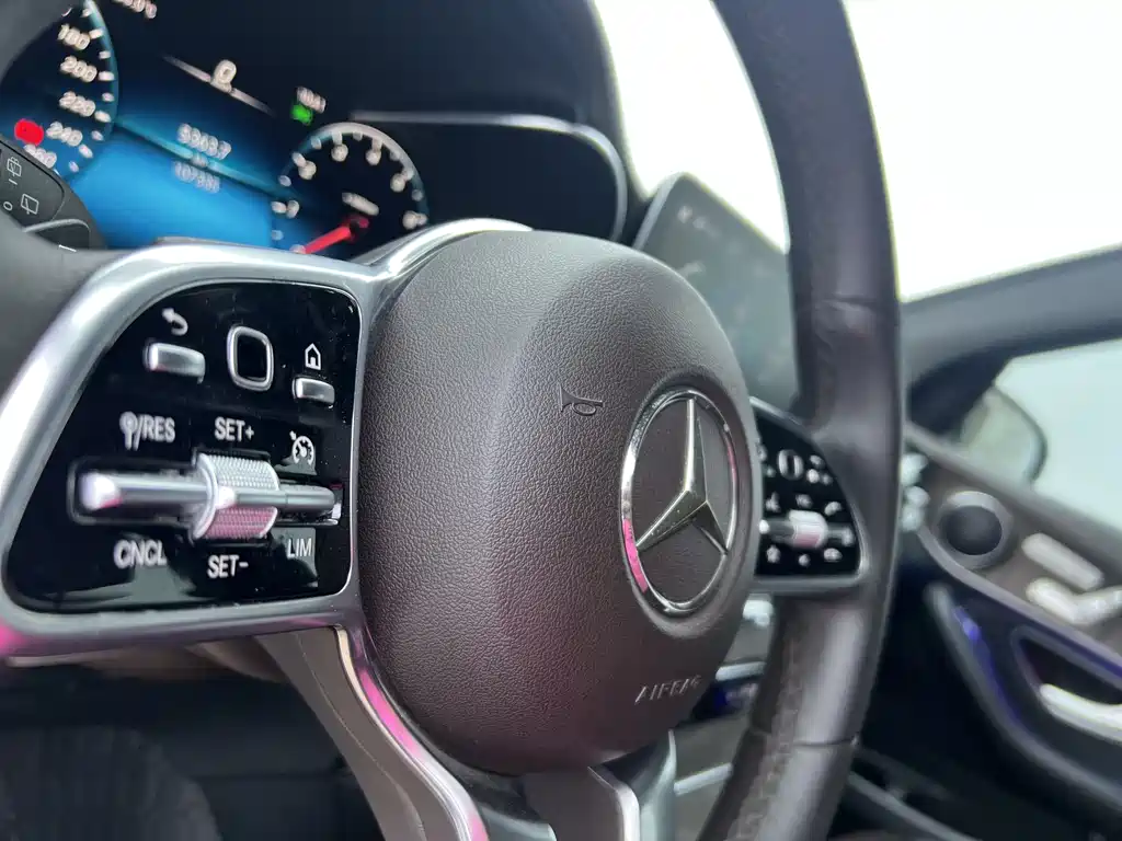 Mercedes-Benz GLC 2020 GLC 300 L 4MATIC Dynamic купить на сайте DeffCars