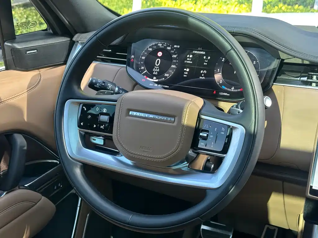 Range Rover 2024 3.0 L6 400PS Extended Edition, seven seats купить на сайте DeffCars
