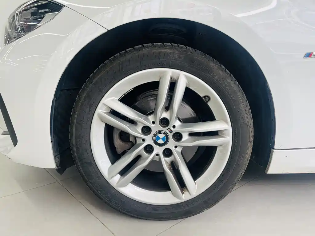 BMW 1 Series 2020 120i M Sports Package купить на сайте DeffCars
