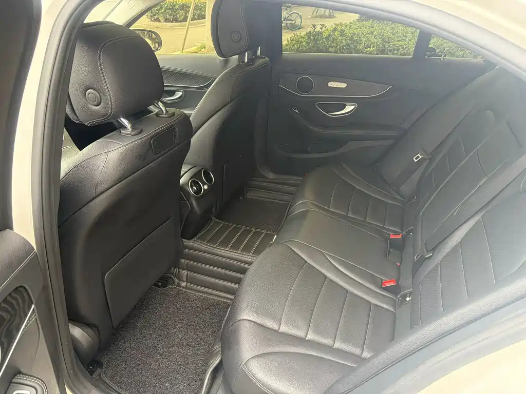 Mercedes-Benz C-Class 2016 C 200 L купить на сайте DeffCars