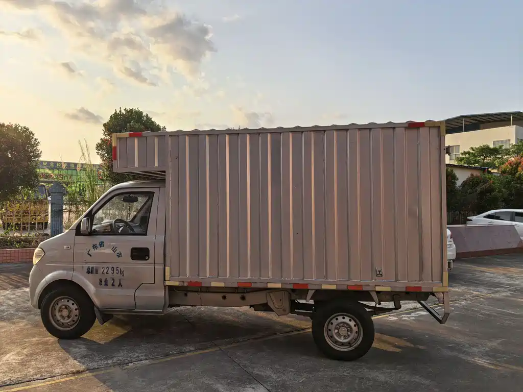 Dongfeng Xiaokang C31 2018 1.2L Standard National V DK12 купить на сайте DeffCars