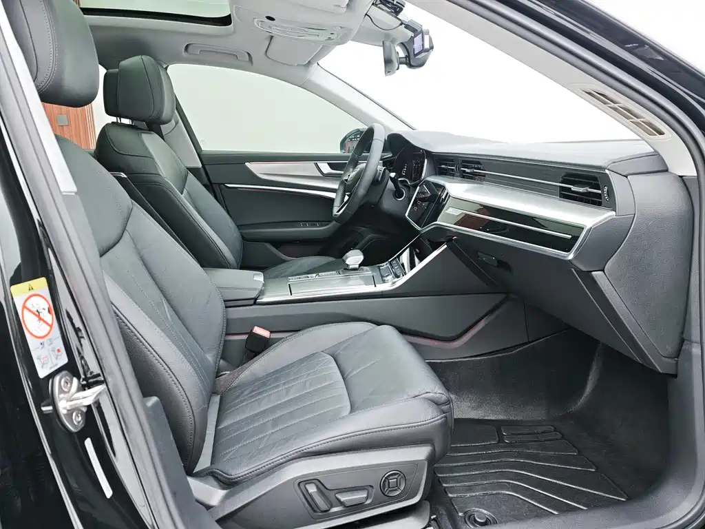 Audi A6L 2021 40 TFSI luxury and elegant model купить на сайте DeffCars