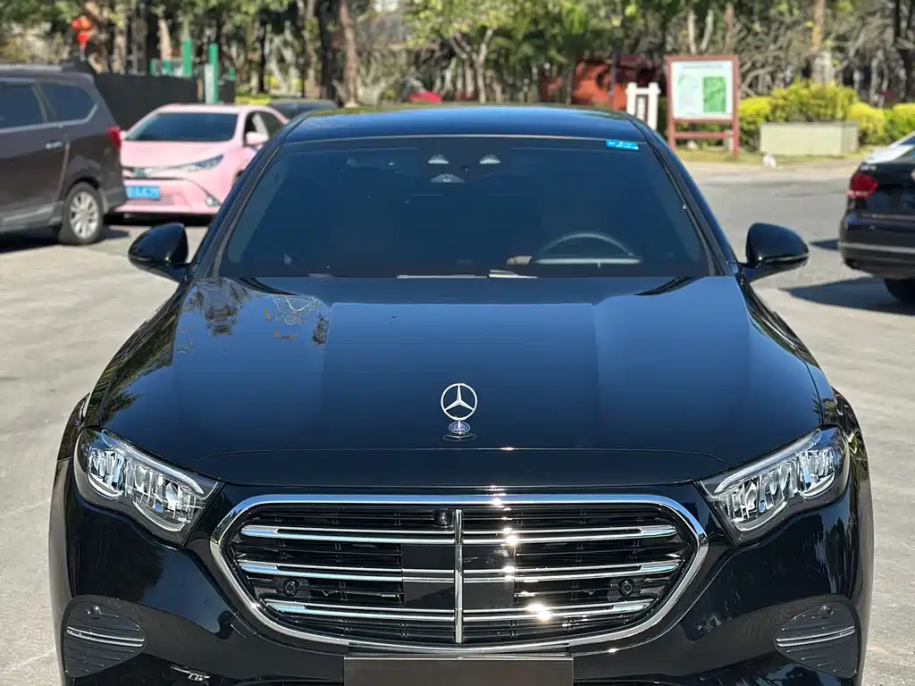 Mercedes-Benz E-Class 2025 E 300 L Luxury Model купить на сайте DeffCars