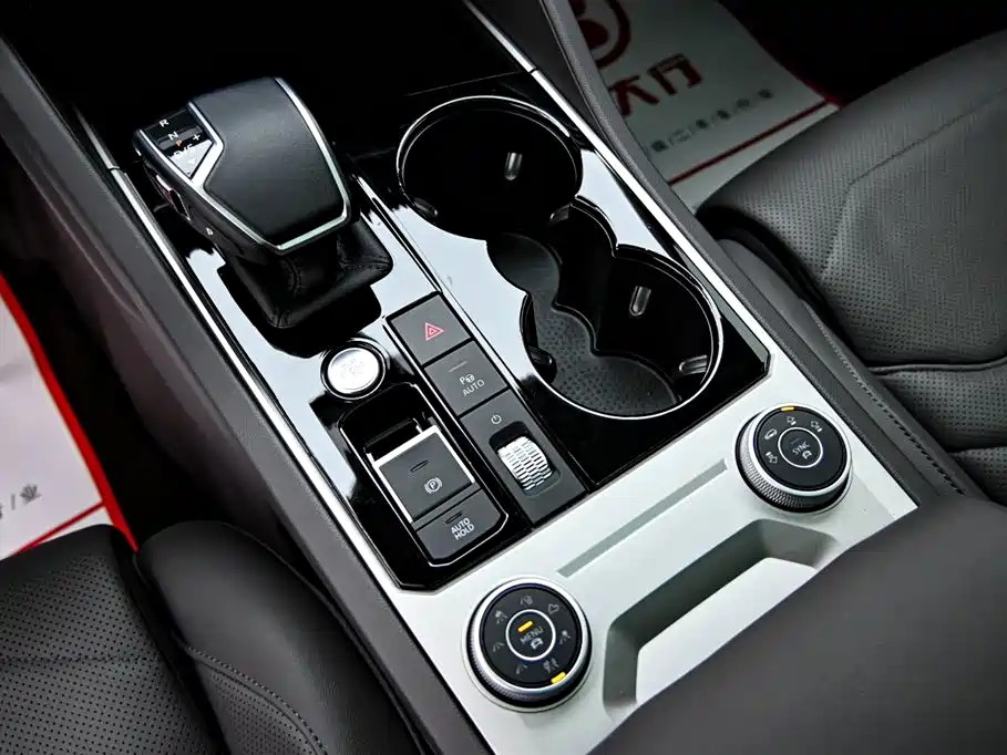 Touareg 2023 3.0TSI Ruixiang Edition Classic Sports Package купить на сайте DeffCars