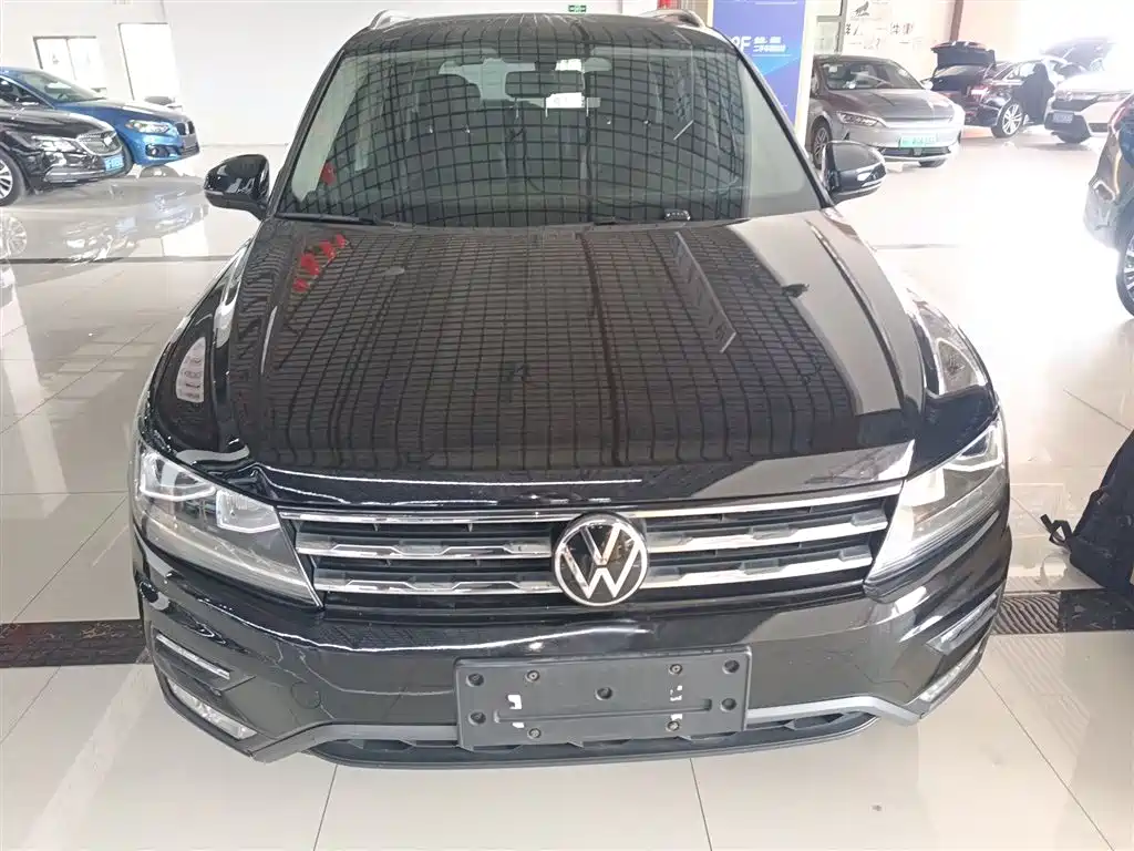 Tiguan L 2021 280TSI automatic two-wheel drive smart version купить на сайте DeffCars