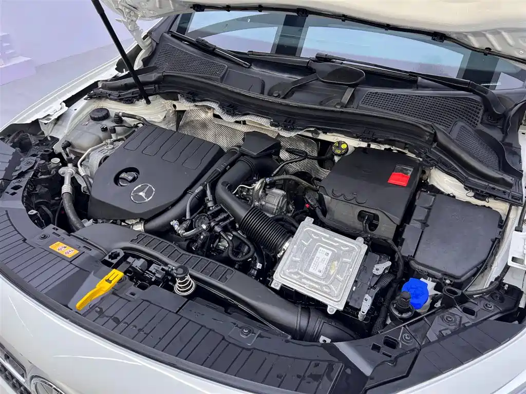 Mercedes-Benz GLA 2020 GLA 200 купить на сайте DeffCars