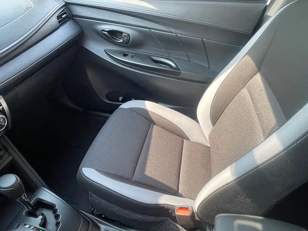 YARiS L Zhixuan 2022 model Zhixuan X 1.5L CVT leading PLUS version купить на сайте DeffCars