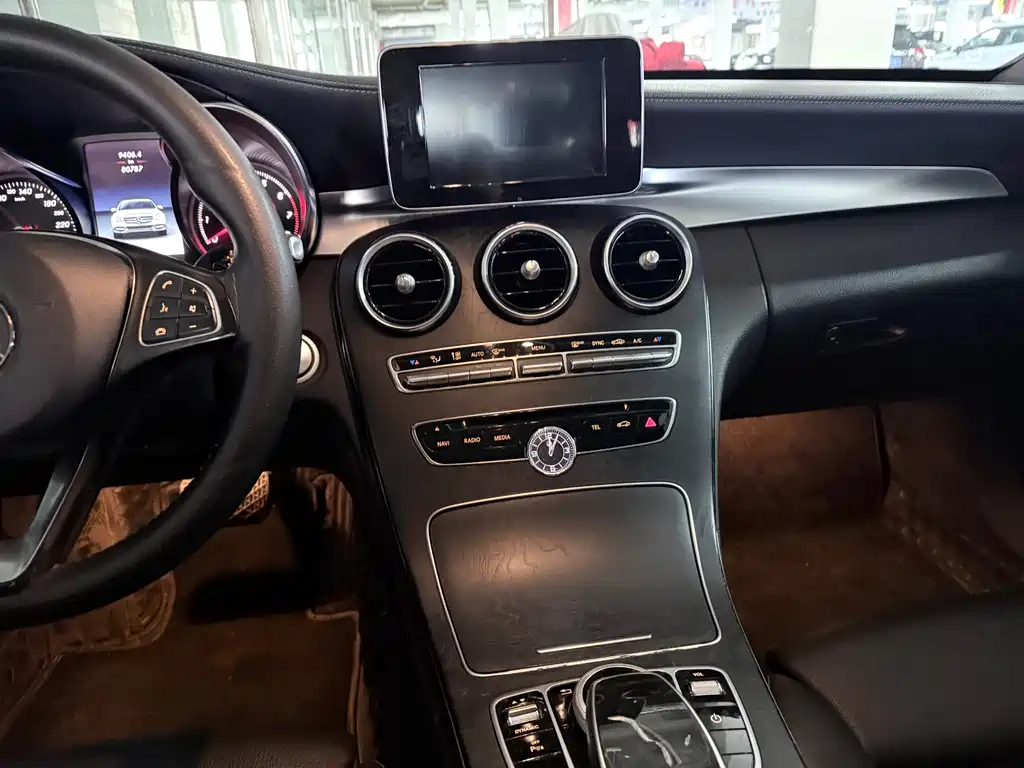 Mercedes-Benz C-Class 2017 facelift C 200 L sports version купить на сайте DeffCars