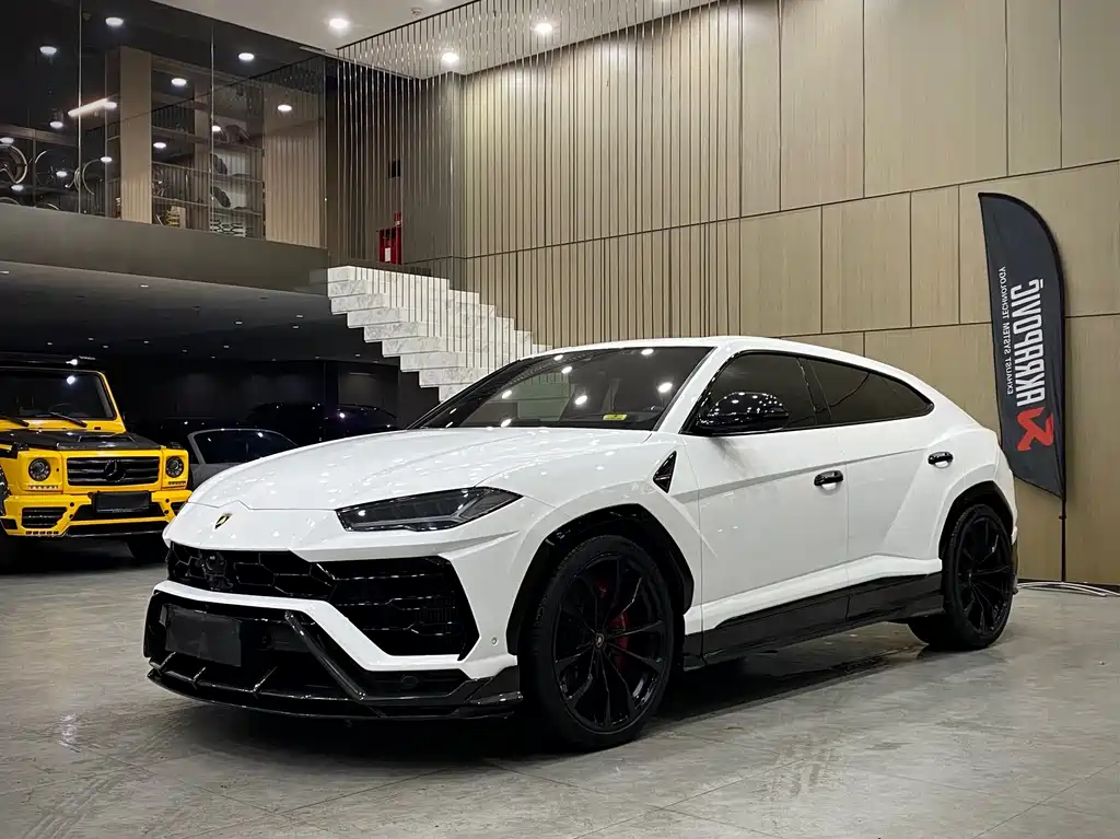 Urus 2021 4.0T V8 купить на сайте DeffCars