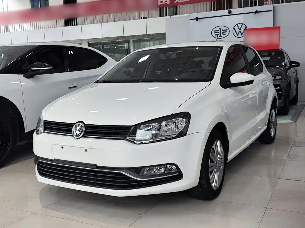 Polo 2016 1.6L automatic comfort model купить на сайте DeffCars